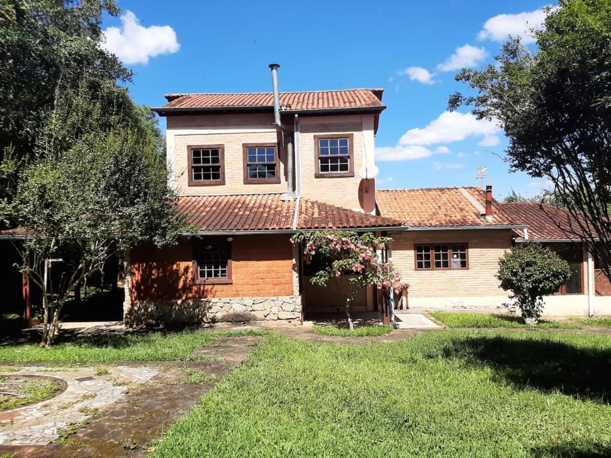 Em Tiradentes, Minas Gerais, Casa Tipica E Espacosa Em Terreno Arborizado Exterior foto